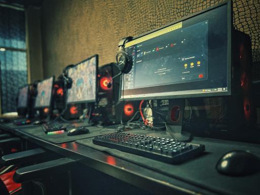 عکس گیم سنتر تایتان