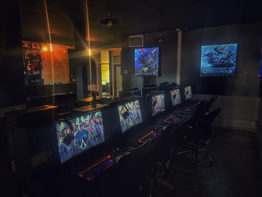 عکس گیم سنتر تایتان