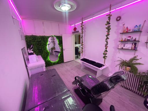 عکس کلینیک پوست و زیبایی نور