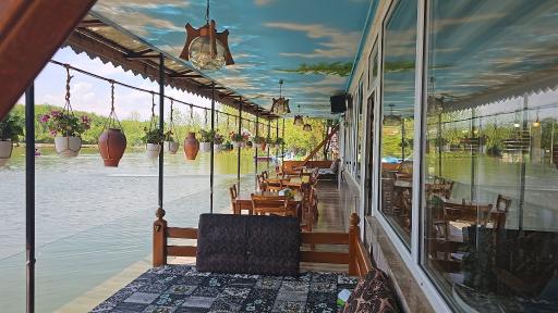عکس دریاچه گیسوم