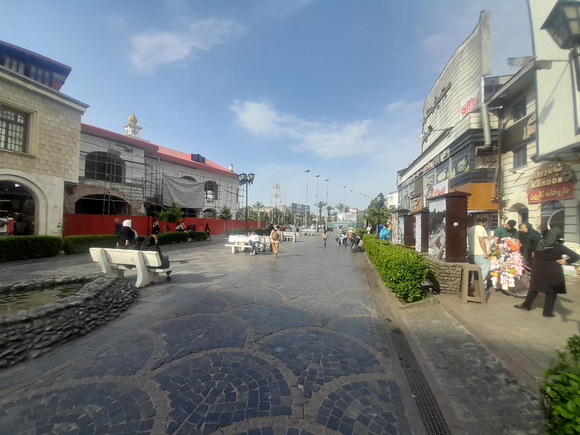 عکس میدان شهرداری رشت