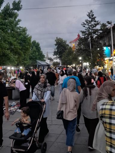 عکس میدان شهرداری رشت