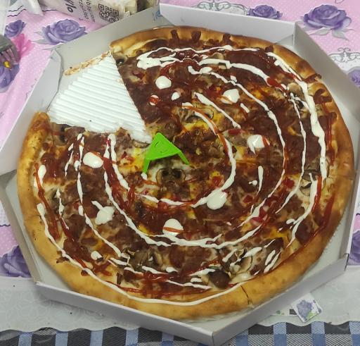 عکس پیتزا سیب 360 شهریار