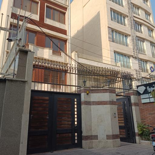 دکتر ابراهیمیان