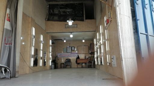 عکس کارشناسی رنگ خودرو مرسدس