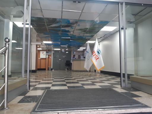 عکس شرکت حمل و نقل بین‌المللی بهارران