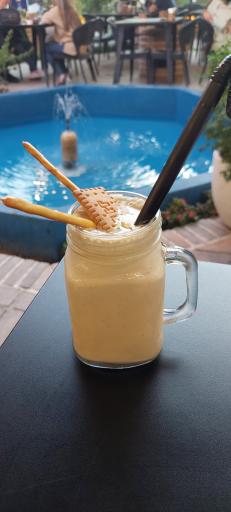 عکس عمارت آفرید