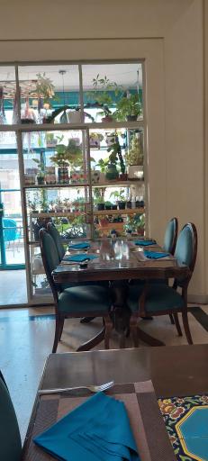 عکس عمارت آفرید