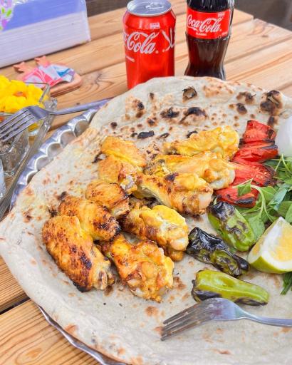 عکس کبابی عمو مصی