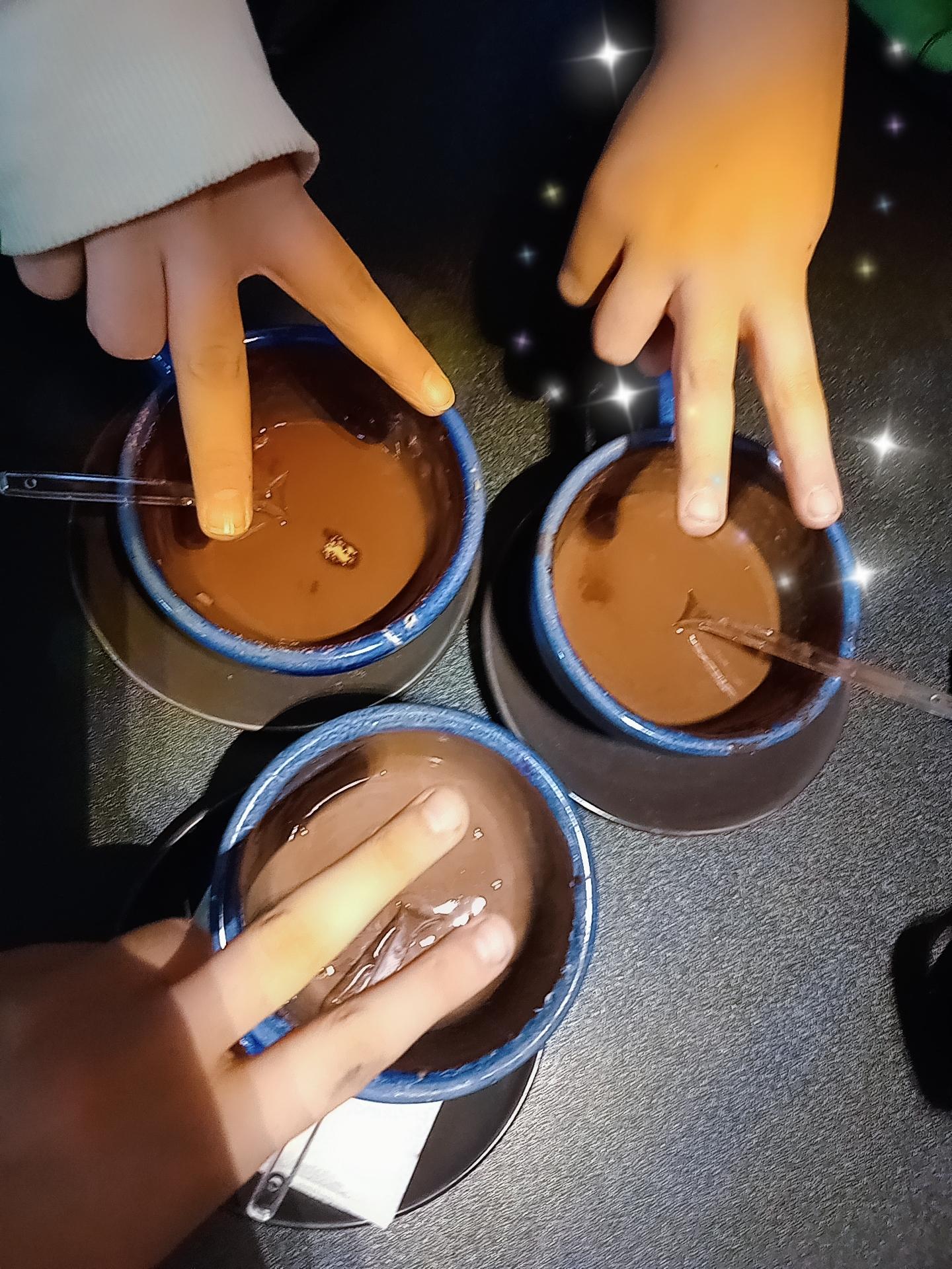 عکس ماه کافه