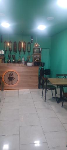 عکس قهوه سرای شورونا