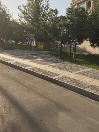 عکس پارک آموزگار