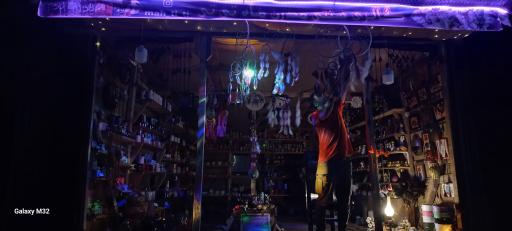 عکس گالری سنتی مدرن ماه تی تی