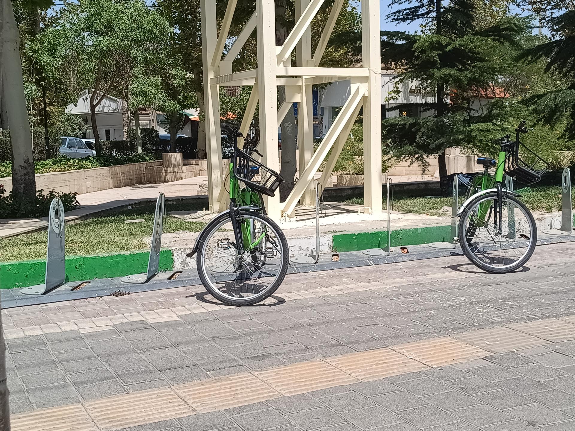 عکس ایستگاه دوچرخه بایدو