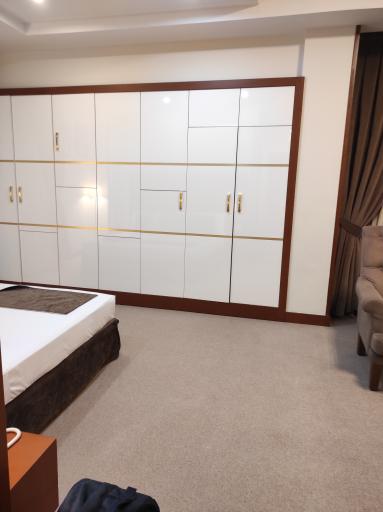 عکس هتل لاله ثامن