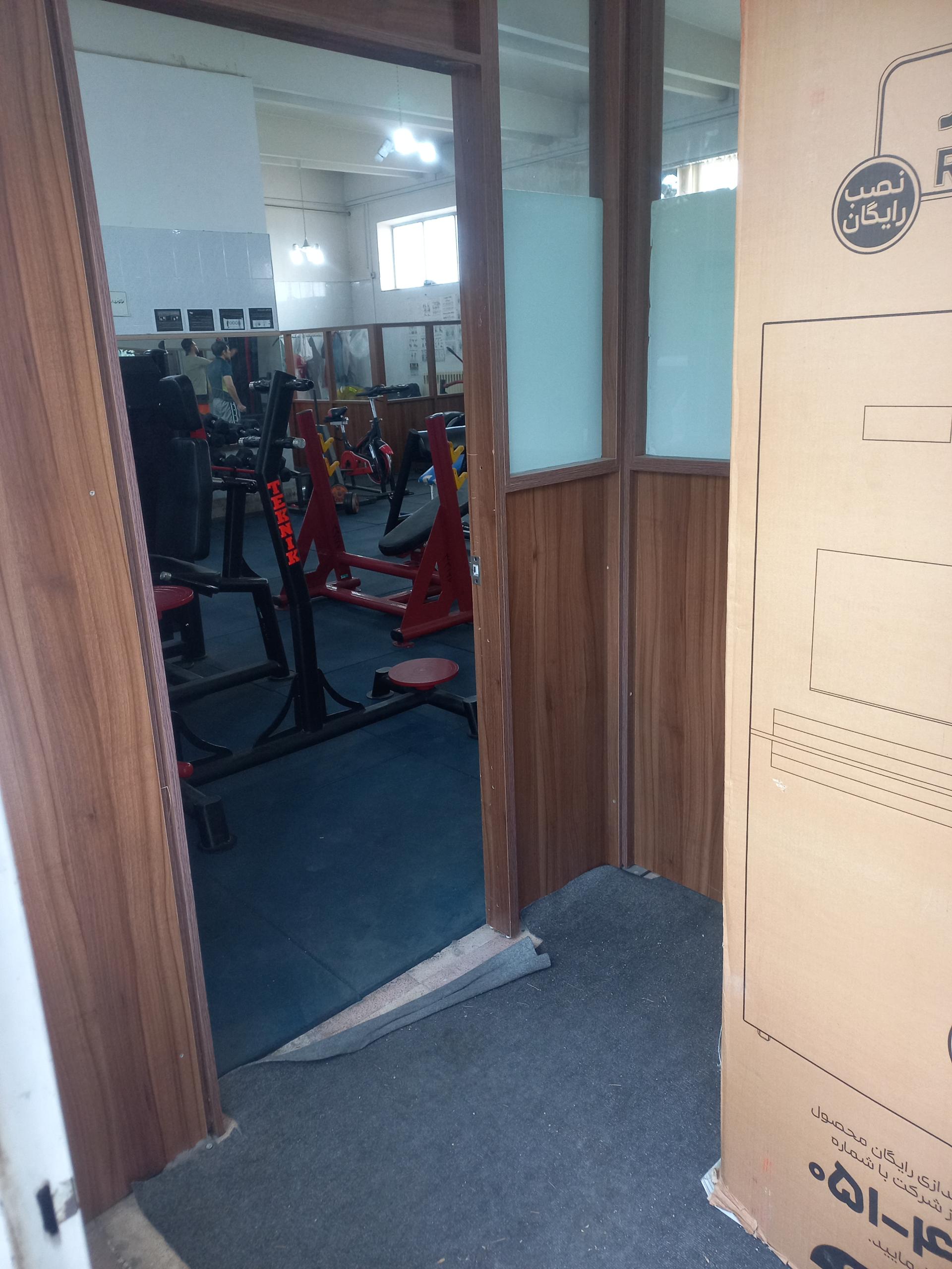 عکس باشگاه بدنسازی دانشگاه صنعتی تبریز