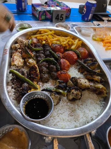 رستوران اربیان تی هاوس