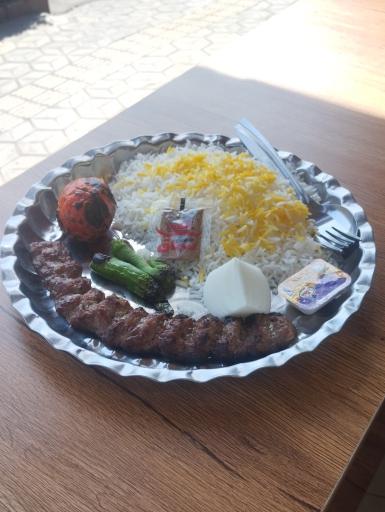 عکس تهیه غذای بهار