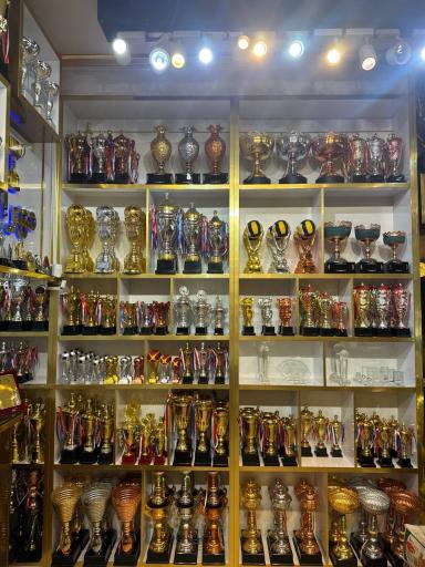 عکس فروشگاه کاپ و مدال مهران