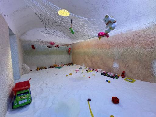 عکس حمام نمک بشرویه