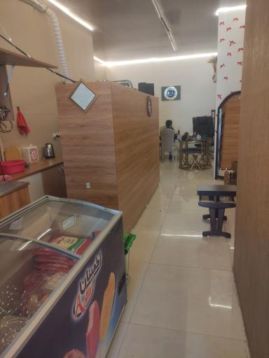 عکس کافه ققنوس