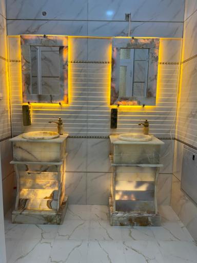 عکس باشگاه بدنسازی روئین تنان