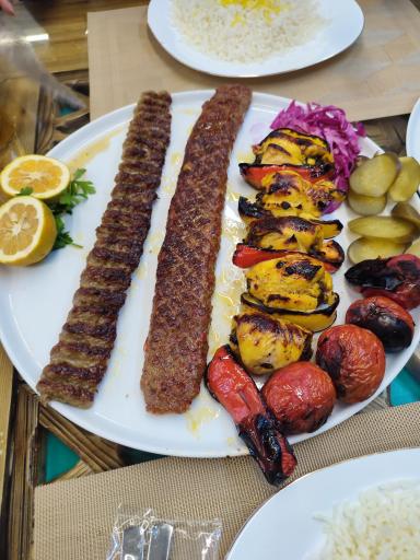 عکس رستوران سنتی سورکو