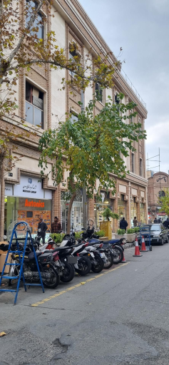 عکس مجتمع تجاری اداری فراز لاله زار