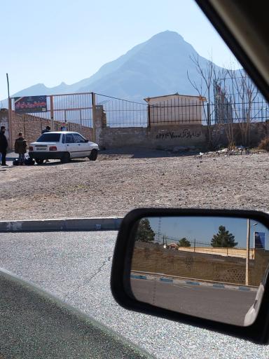 عکس چمن مصنوعی فوتبال خلیج فارس