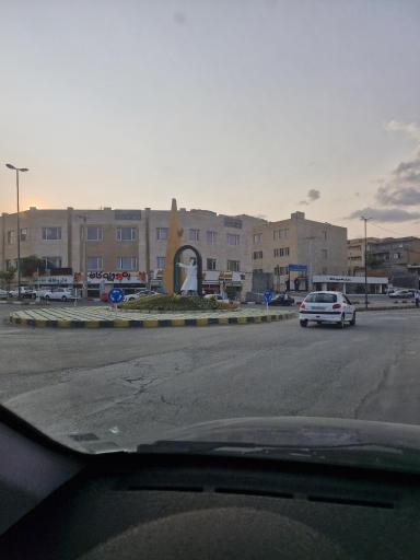 عکس میدان مولانا
