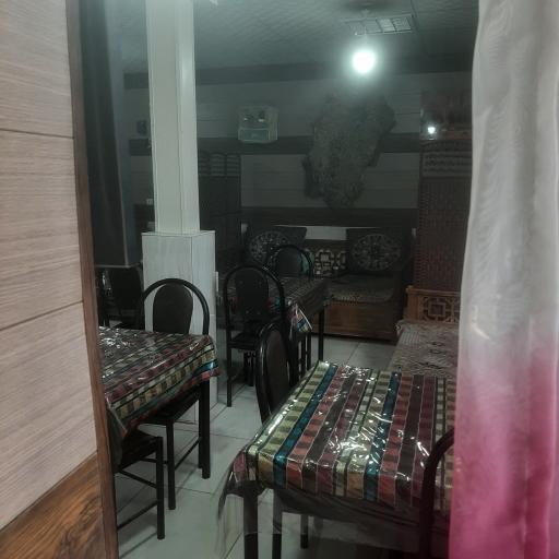 عکس صبحانه باباطاهر 