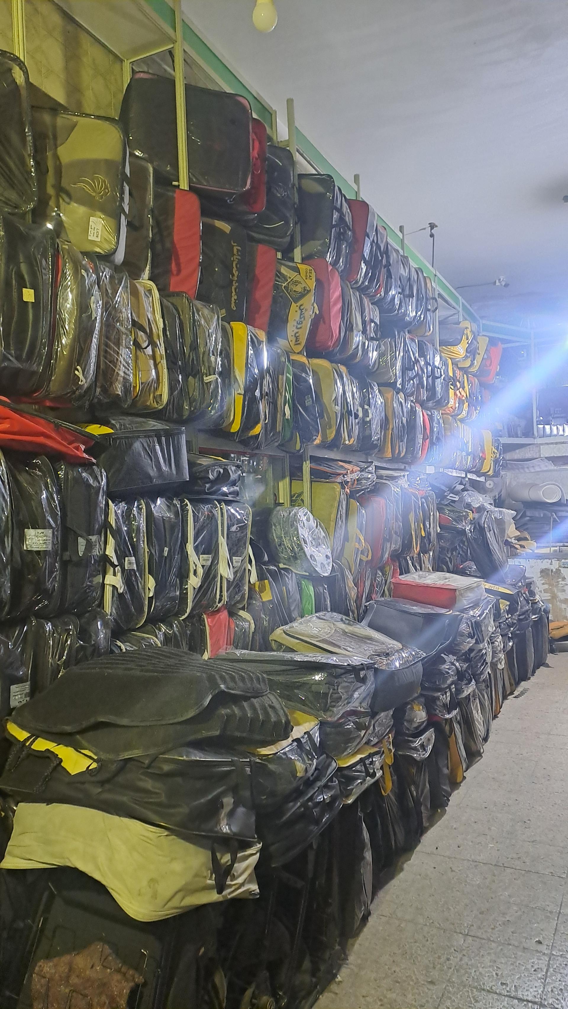 عکس تولیدی روکش صندلی و شیشه دودی میرزایی