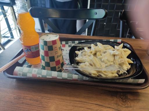 عکس فست فود باماهاس عظیمیه