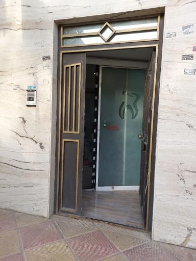 عکس دکتر علی میرزائی پور متخصص دندان پزشکی