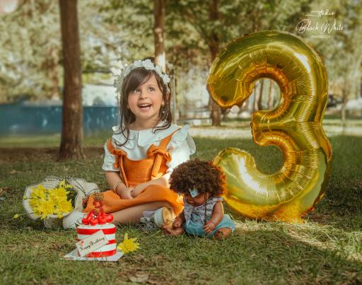 عکس آتلیه سیاه سفید