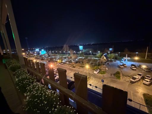 عکس هتل پنج ستاره میزبان