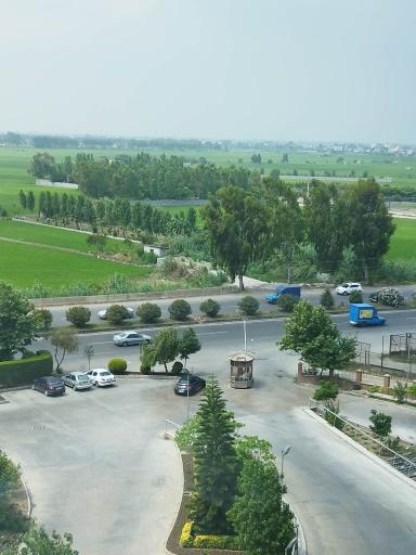 عکس هتل پنج ستاره میزبان