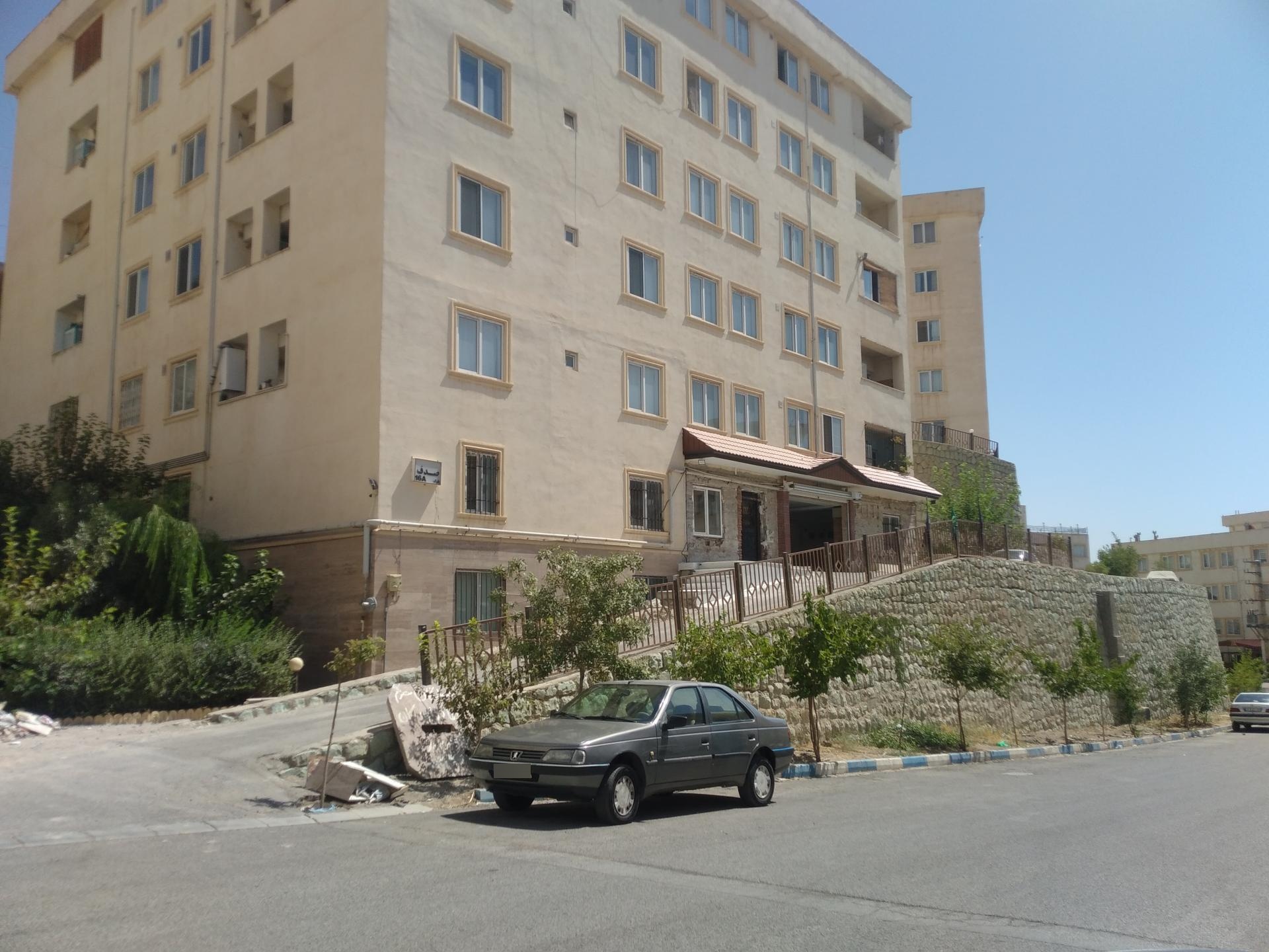 عکس برج صدف