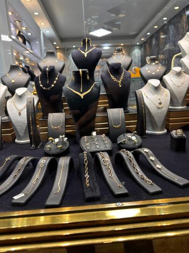 طلا و سکه امیر عزیزان