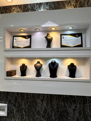 طلا و سکه امیر عزیزان