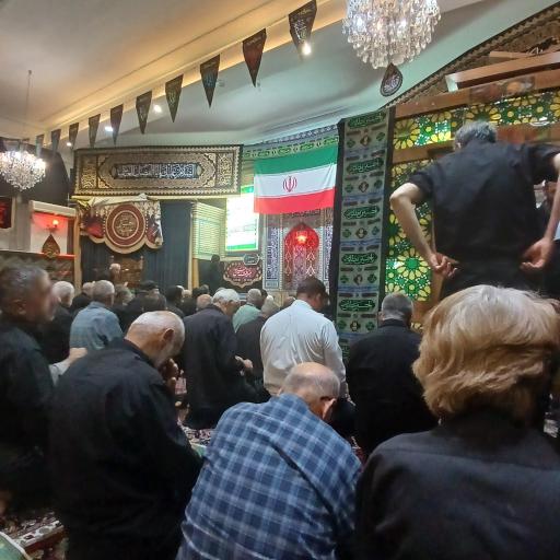 عکس مسجد و حسینیه کرامت
