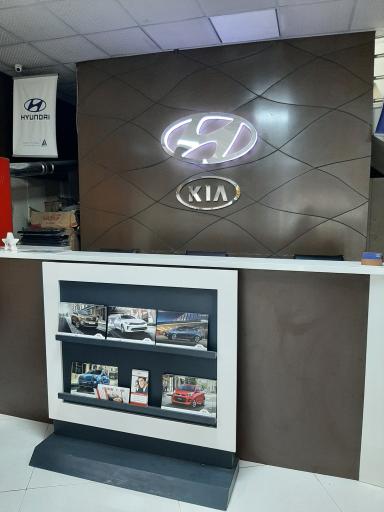 عکس نمایندگی کیا موتورز و هیوندای