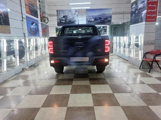 عکس کارشناسی رنگ اتومییل پورشه