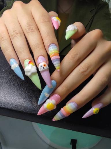 عکس خدمات کاشت وترمیم ناخن پریا کاظمی💅🌺