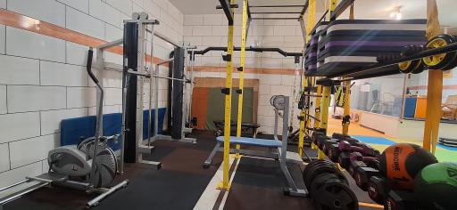 عکس باشگاه فرشتگان (ویژه بانوان)