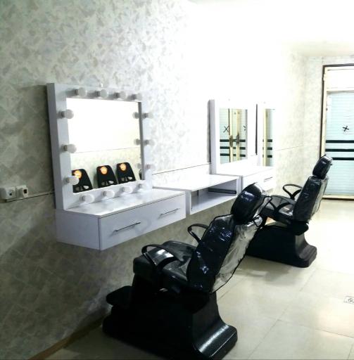 عکس سالن زیبایی بلوند