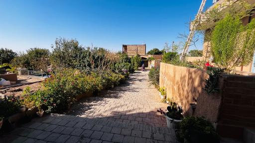 عکس اقامتگاه بومگردی جوری