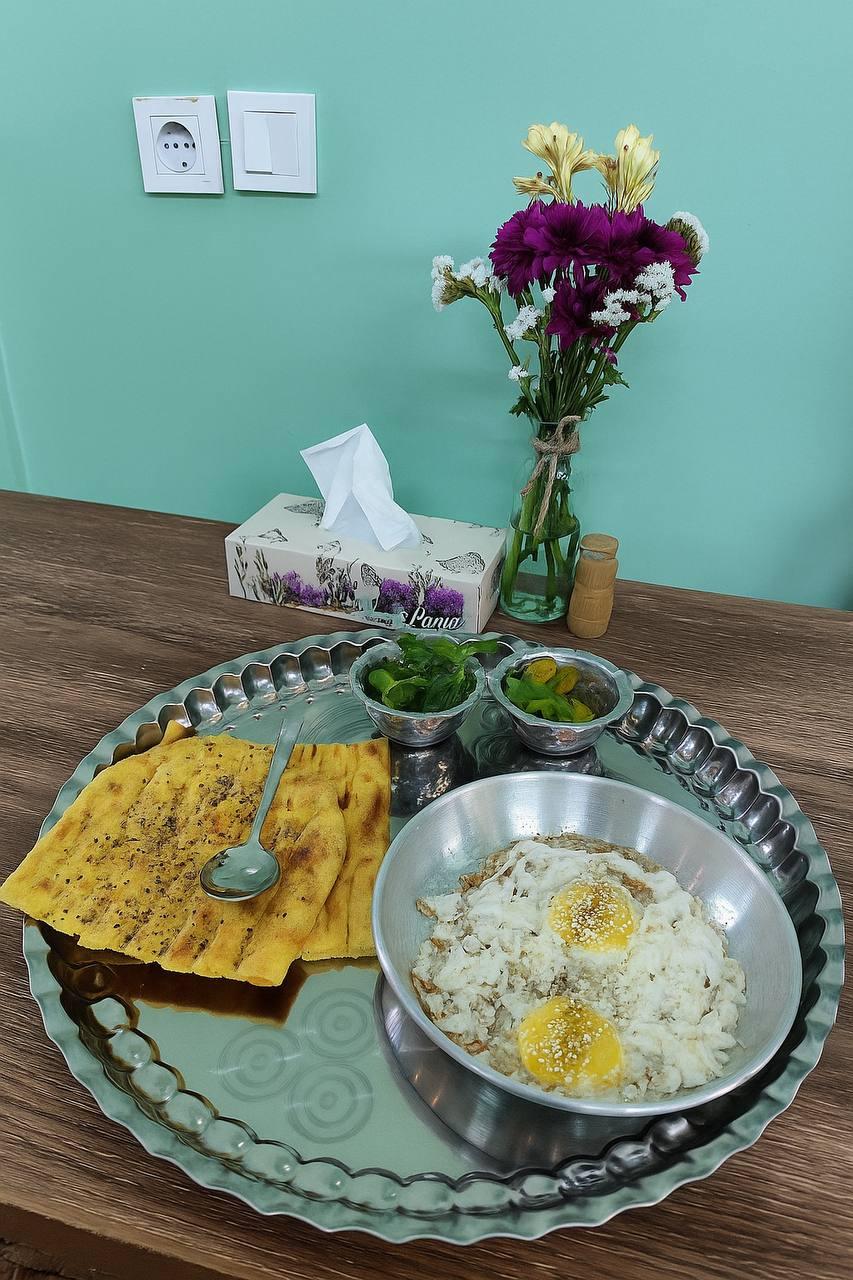عکس کافه صبحانه گوشه 