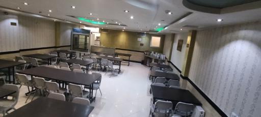 عکس هتل آپارتمان راهیان نور آسمان هشتم