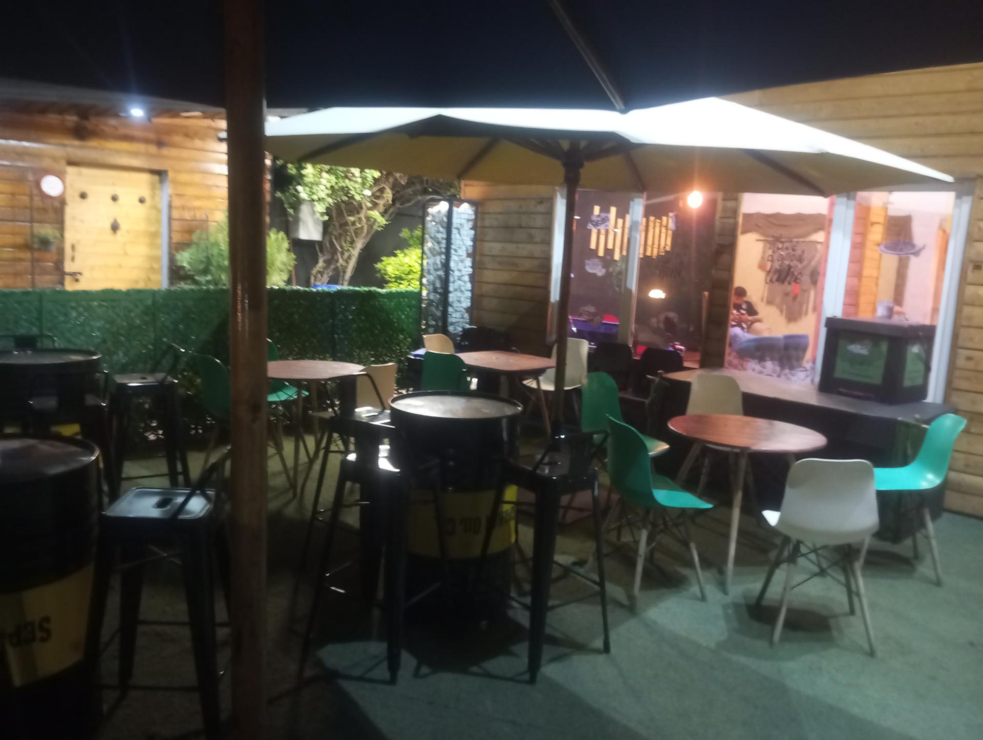 عکس کافه رستوران دکتر فود (لیمان)